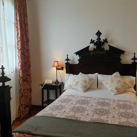 Segles - Turismo De Interior 4*